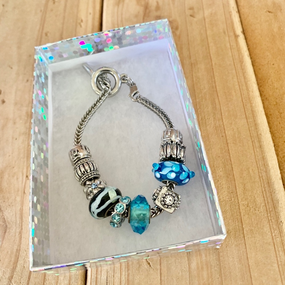Beaded bracelet